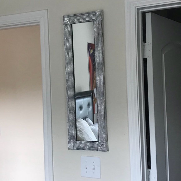 Mirror - Picture 1 of 2